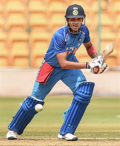 Interested in cricket since a young age, he used to practice batting on a turf pitch constructed. Shubman Gill Wiki, Age, Caste, Family, Awards, Records ...