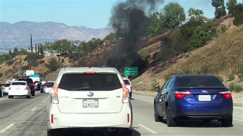 Truck On Fire Northbound 405 Sepulveda Pass Youtube