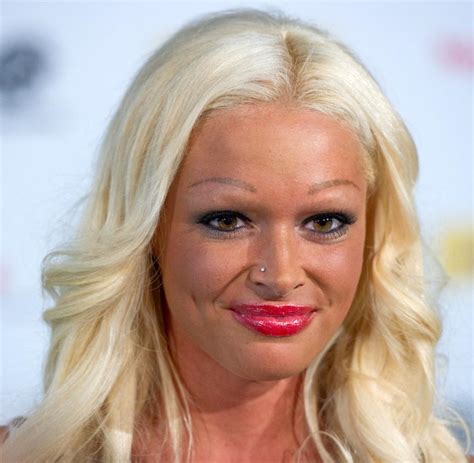 Ehemann lucas sieht dem frisörtermin jedoch mit sorgen entgegen. Blondine: Daniela Katzenberger lobt ihr Vobild Verona ...