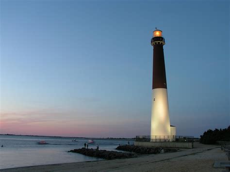 A fun outing for the whole family! The Definitive Guide to the Jersey Shore - Ready Set Trek
