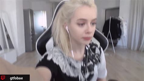 She Didnt Know Her Stream Was Still On Youtube