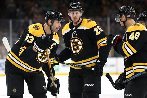 Boston Bruins Rumors Team Will Be Without A Captain For 4 6 Weeks