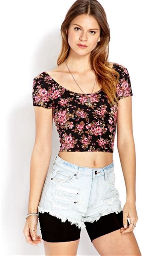 Forever 21 Sweet Thing Floral Crop Top In Pink Blackpink Lyst