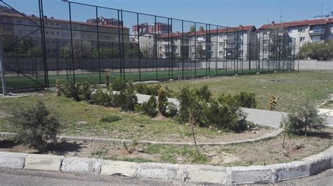 Aşağıdaki tabloda altındağ gazi anadolu lisesi ile benzer programlara mezun gönderen 10 liseyi bulacaksınız. Altındağ Yıldırım Beyazıt Anadolu Lisesi, Ankara