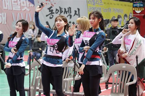 Idol star athletics championships atau isac merupakan ajang kompetisi olahraga yang diikuti oleh selebriti korea, penyanyi dan idol group. 20+ Photos Of The Sexiest Archers From The 2018 Idol Star ...