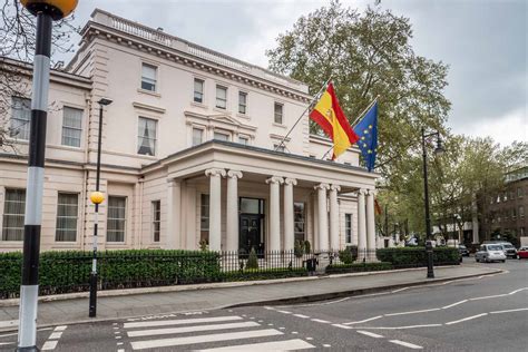 Quién es el nuevo embajador de España en Londres
