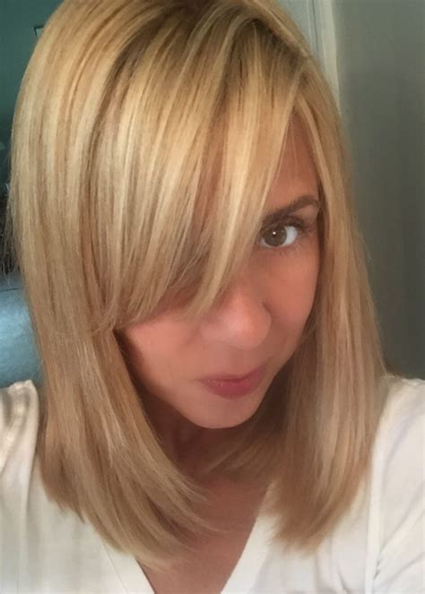 Delivered to your door + hair color bar locations tag #madisonreedcolor download the madison reed app! Madison Reed Hair Gloss Review - Cremes Come True