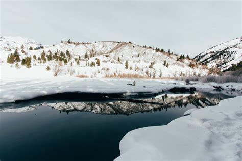 Fotoğraf Peyzaj çöl Kar Kış Beyaz Göl Dağ Sırası Buz Yansıma