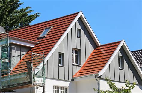 Fassadenverkleidung Aus Blech Dachdeckerei Mario Ritscher