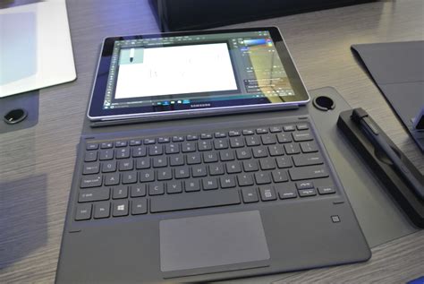 Mwc 17 Samsung Galaxy Book Tο νέο υβριδικό Windows 10 Tablet