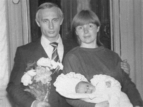 Wladimir Putins Frauen Und Töchter So Viel Wissen Wir über Sie