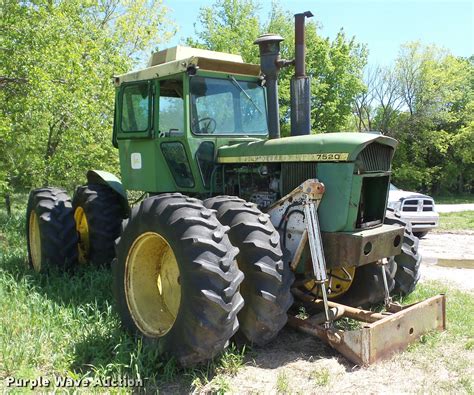 1974 John Deere 7520 Tractor In Altamont Ks Item Dp9486 Sold