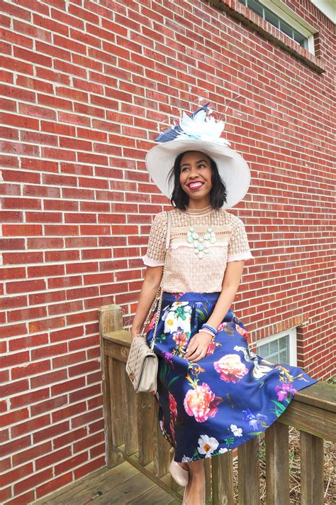 40 of the most outrageous kentucky derby hats of all time. The Hat Girls for Derby Days | Derby outfits, Kentucky ...