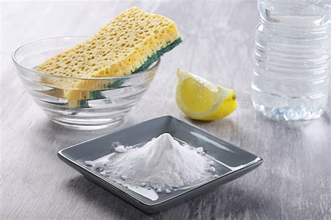 Eine reinigung mit teppichschaum oder hausmitteln wie essigwasser oder natron zerstört die rückfettende wirkung von schurwolle, sodass sie umso schneller wieder verschmutzt. Reinigen mit Natron » So lösen Sie auch hartnäckige Flecken