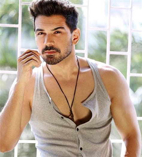 Abhinav Shukla Actor Height Age Girlfriend Wife Family Biography More Contestant In