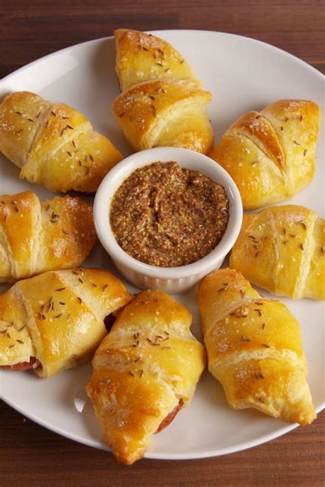 60 Easy Crescent Roll Recipes Best Things To Make With Crescent