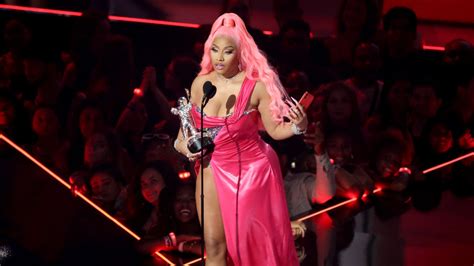 Nicki Minaj Unveils New Boobs Amid Breast Reduction Speculation