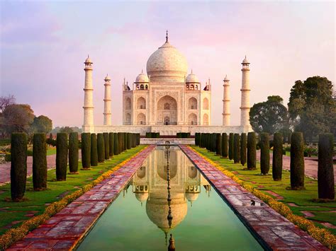 Taj Mahal Spectacular Early Morning View By Chuvipro