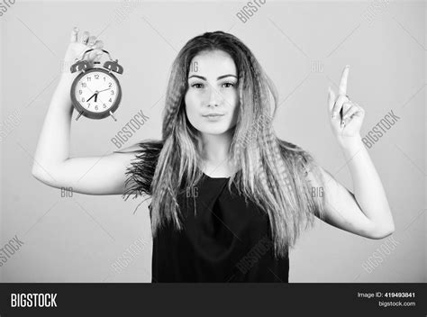 Time Afbeelding En Foto Gratis Proefversie Bigstock