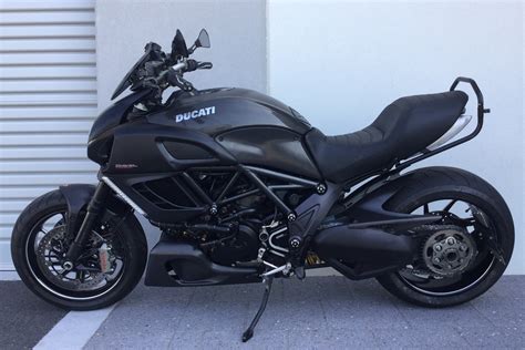 Ducati diavel carbon edition model by maisto 1:18th scale black. 2012 Ducati Diavel Carbon 1200 - West Coast Motorcycle Hire