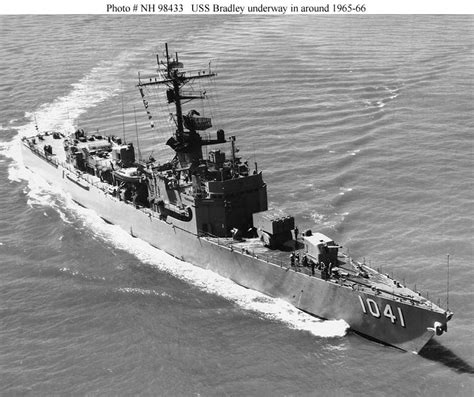 Usn Ships Uss Bradley De 1041 Later Ff 1041