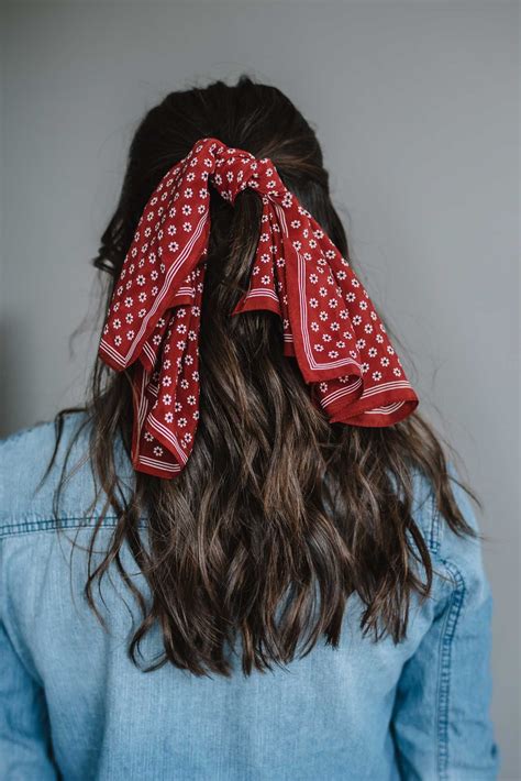 How To Wear A Bandana In Your Hair This Summer An Indigo Day Bow