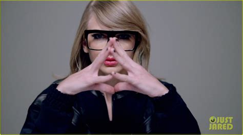 Taylor Swift Shake It Off Music Video Watch Now Photo 3178788