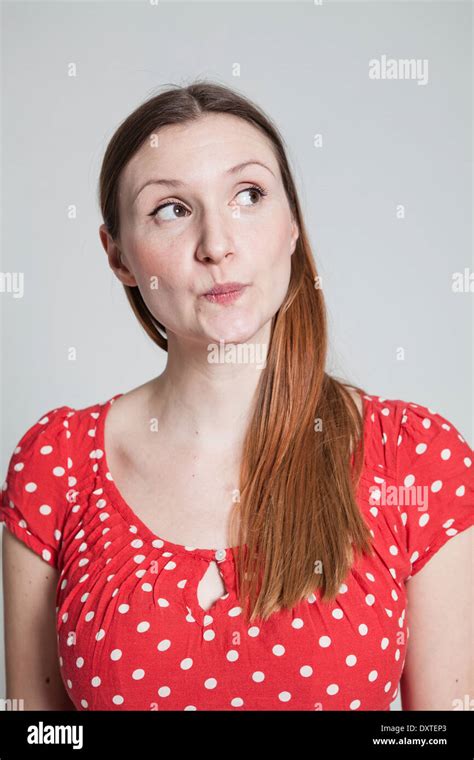 Side Portrait Of Woman Hi Res Stock Photography And Images Alamy