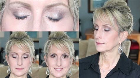 Best Eyeshadow For Blue Eyes Over 50