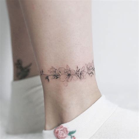 Flower Tattoo Artist Tattooistflower 타투이스트 Artwoonz Ankle