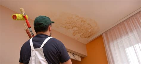 Say goodbye to that outdated eyesore and learn how to remove popcorn ceilings in 5 simple steps. How to Cover Up Water Stains on a Popcorn Ceiling ...