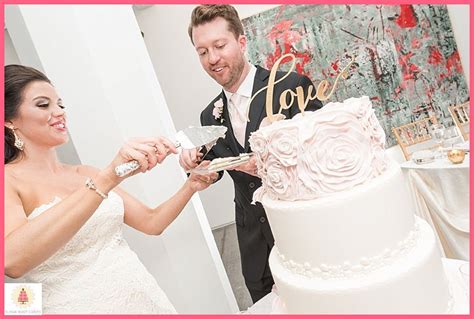 Kristy And Chriss Wedding Cake At Zhou B Art Center