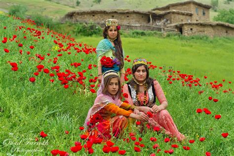 Kurdish Girls Iranian Girl Persian People Persian Culture