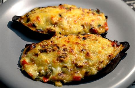 Además en cada artículo podrás dejar tu consulta o comentario para que nuestra comunidad de expertos te pueda ayudar. Berenjenas rellenas de carne picada y champiñones (3.8/5)
