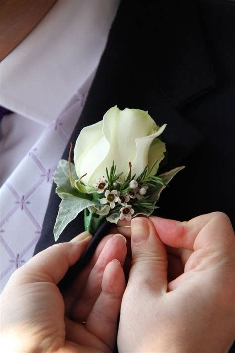 Flower Design Buttonhole And Corsage Blog White Rose Buttonholes Simple