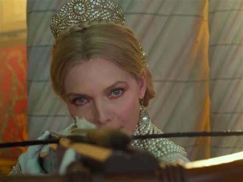 New Maleficent Trailer Reveals War With Michelle Pfeiffers Evil Queen