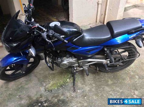 Bajaj pulsar 180cc is elegant in its looks with aerodynamic shape. Blue Bajaj Pulsar 180 DTSi Picture 3. Bike ID 154312. Bike ...
