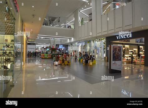 Emporium Shopping Mall Lahore Pakistan Stock Photo Royalty Free Image