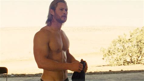 Chris Hemsworth Is Unrecognizable After Slimming Down For In The Heart