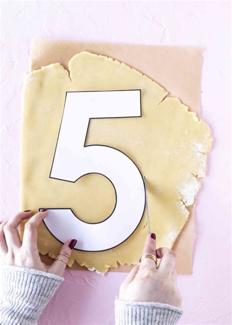 Kniffelblätter zum ausdrucken din a4. Candy Number Cake (Kuchentrend 2018) | Emma's Lieblingsstücke