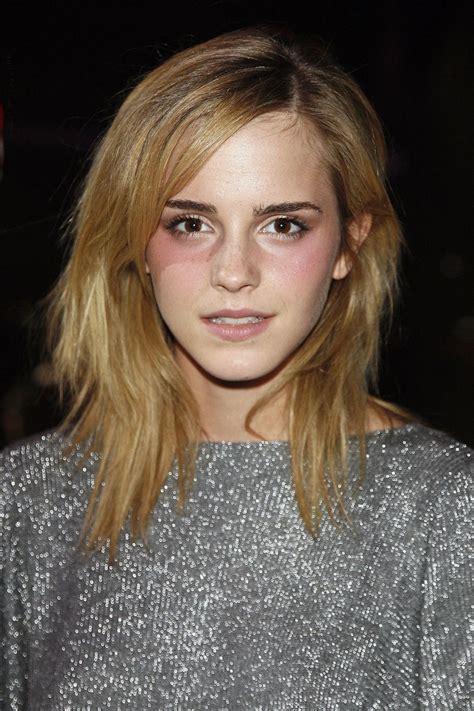 We Chart Emma Watsons Hair History From Hermione Curls To That Brand