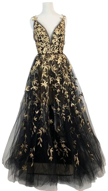 Oscar De La Renta Black Gold Embroidered Tulle Illusion Gown Long