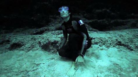 This Man Dives Into The Abyss And It’s Absolutely Terrifying