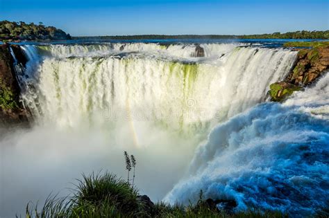 Devil S Throat At Iguazu Falls On The Border Of Brazil And Argentina