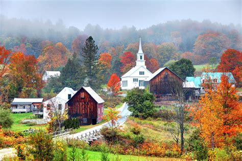 The 30 Most Beautiful Places In The World To See Fall Foliage Best