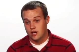 Josh duggar arrested in arkansas by federal agents. Josh Duggar Relative Rips Him for Ashley Madison Account ...