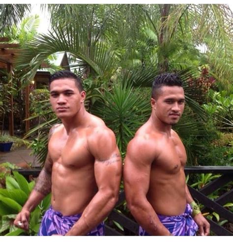 Pin By Lyric Randall On Polynesian Men Polynesian Men Samoan Men