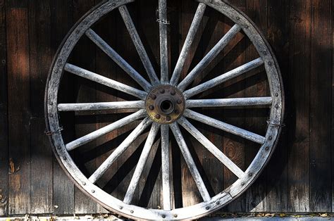 Antique Wagon Wheel Free Stock Photo Public Domain Pictures