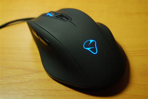 Mionix Naos 7000 And Avior 7000 Optical Gaming Mouse Review Technology X