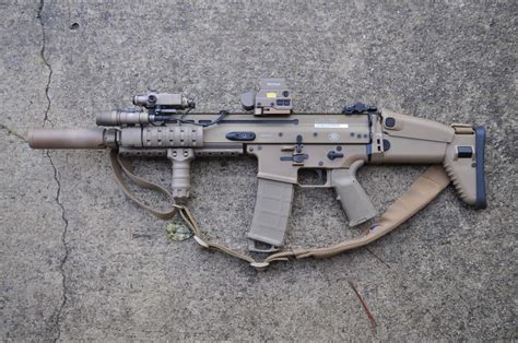FN SCAR 17 SBR